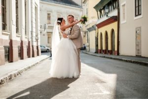 esküvő Pécsen